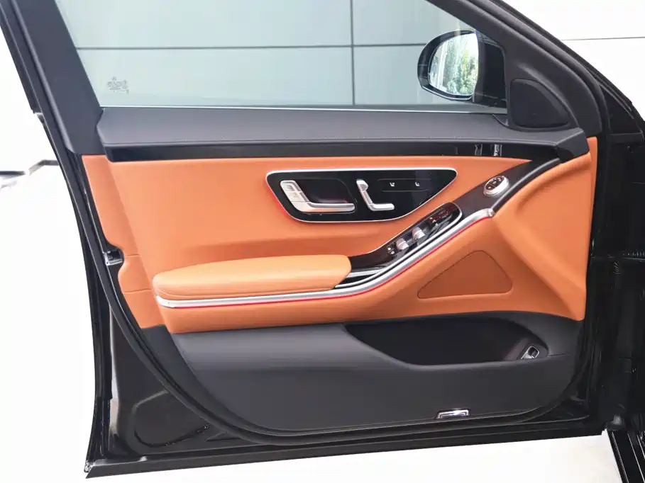 Mercedes-Benz S-Class — миниатюра 10