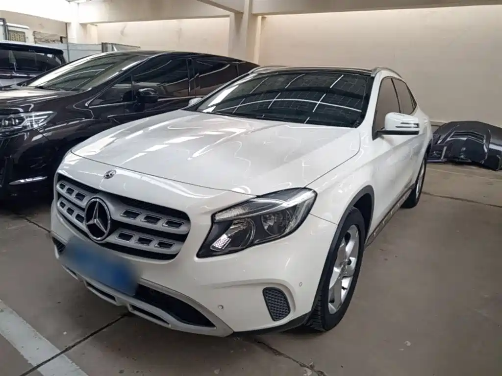 Mercedes-Benz GLA 2019