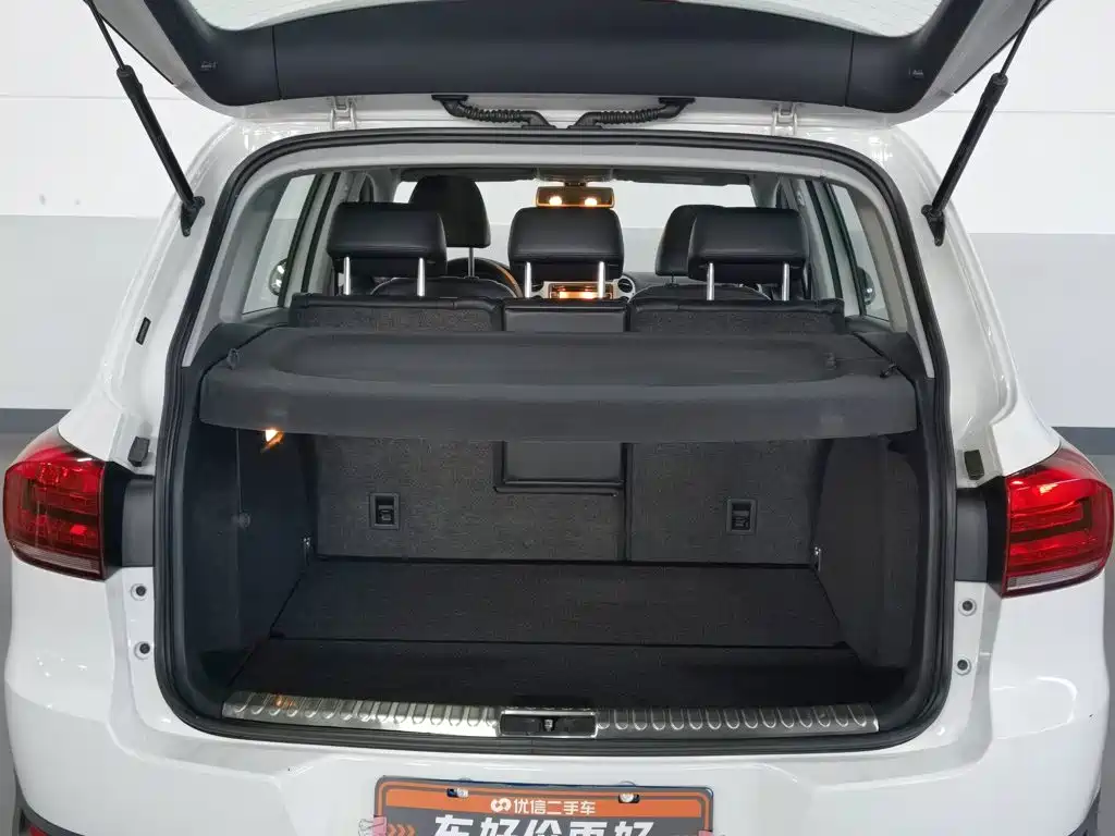 Volkswagen Tiguan — миниатюра 16