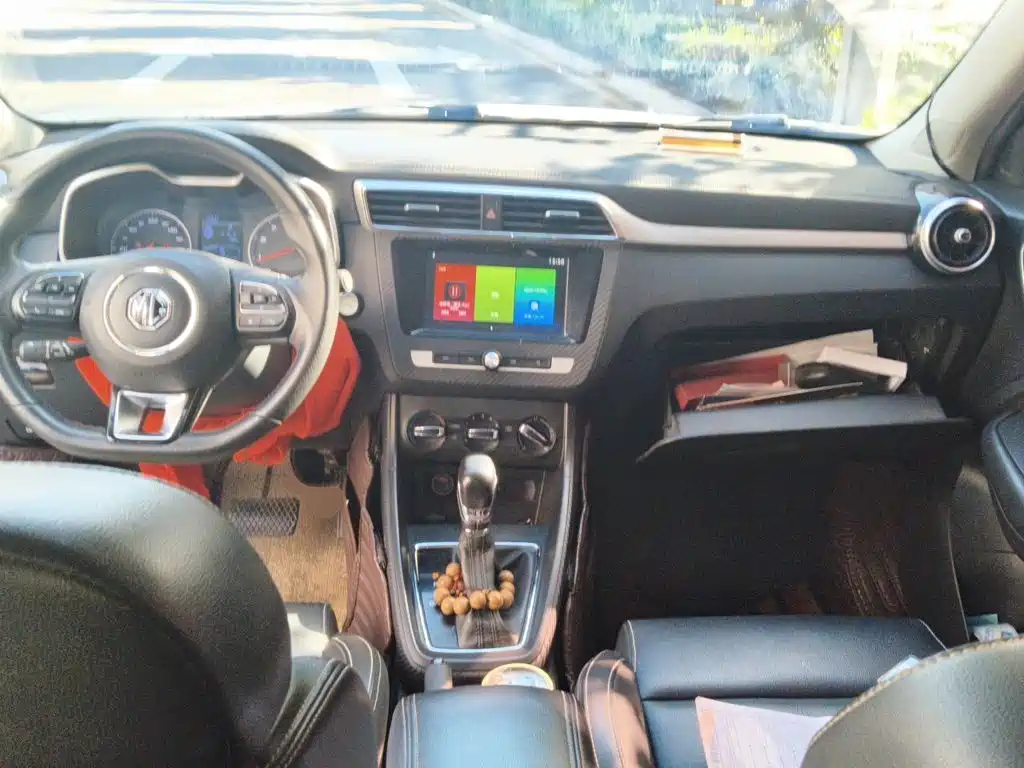 MG ZS — миниатюра 5