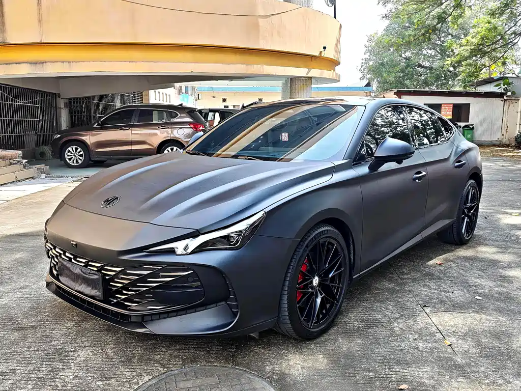 MG 7 2023 1.5T DCT Luxury