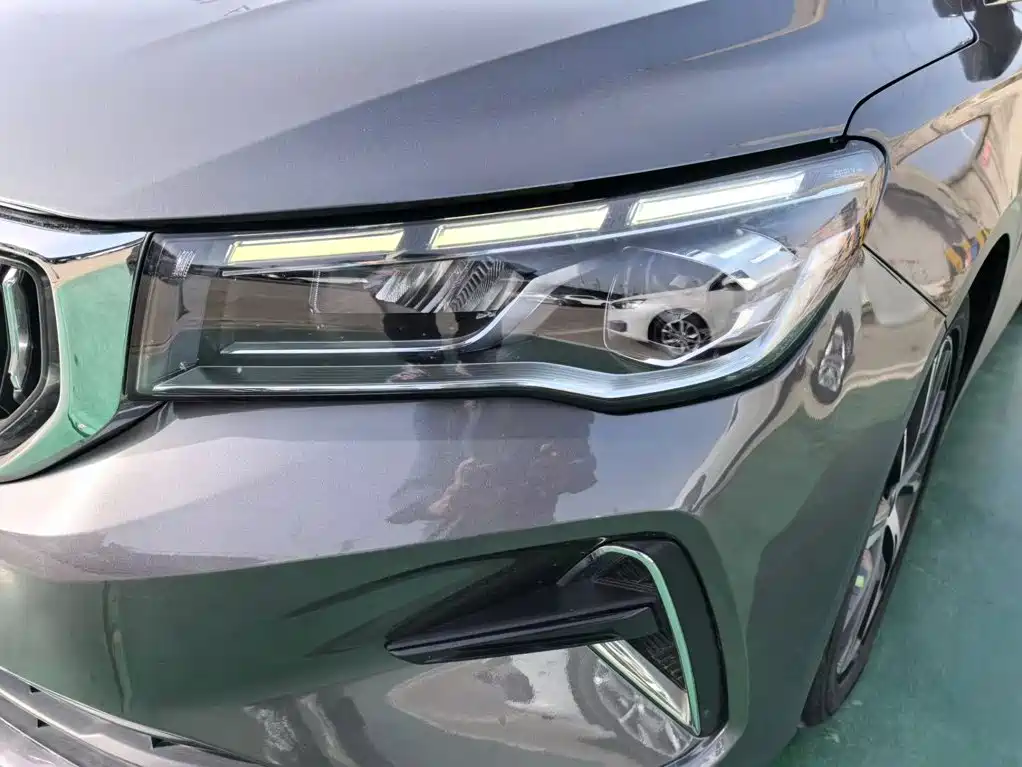 Geely Emgrand — миниатюра 16