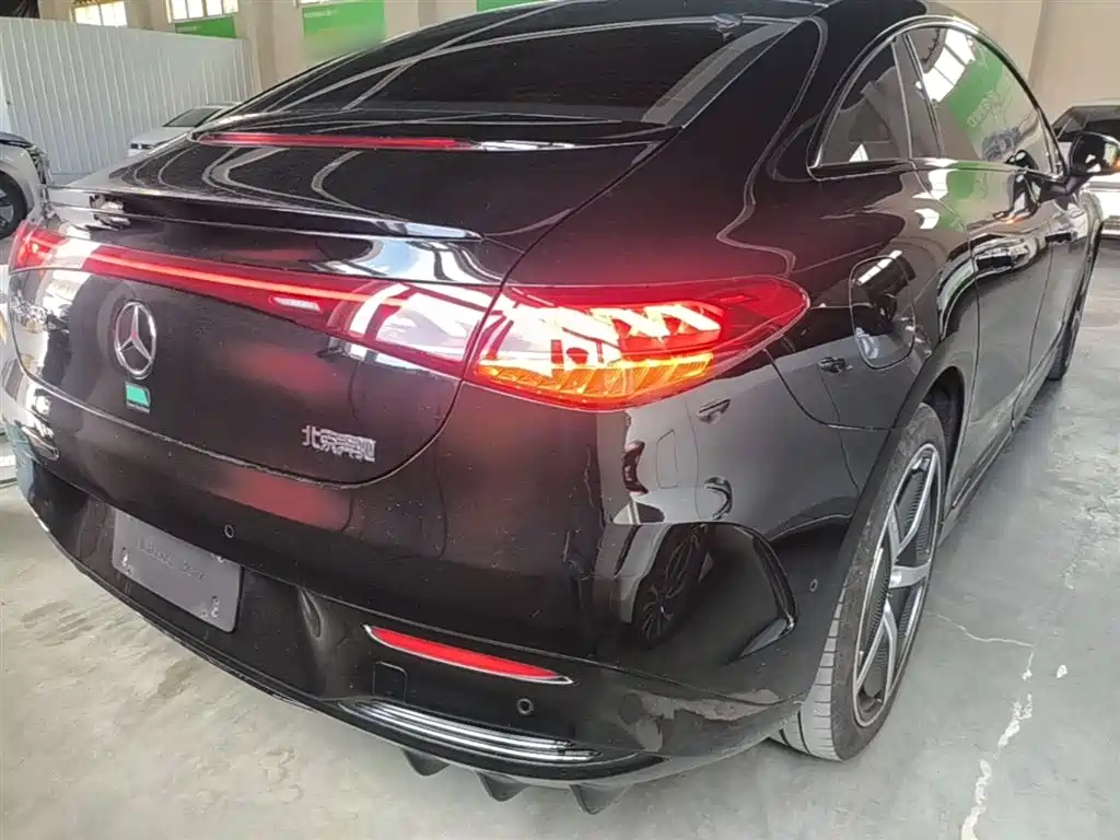 Mercedes-Benz EQE 2022 350