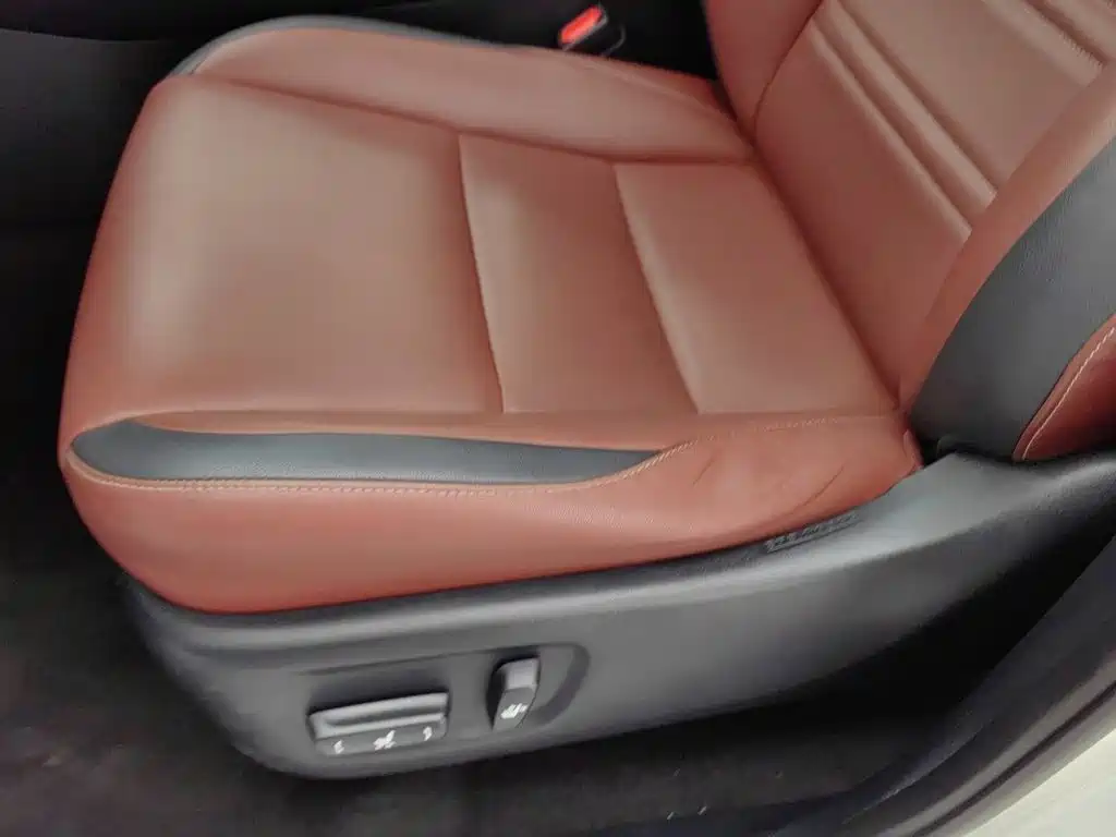 Lexus NX — миниатюра 20