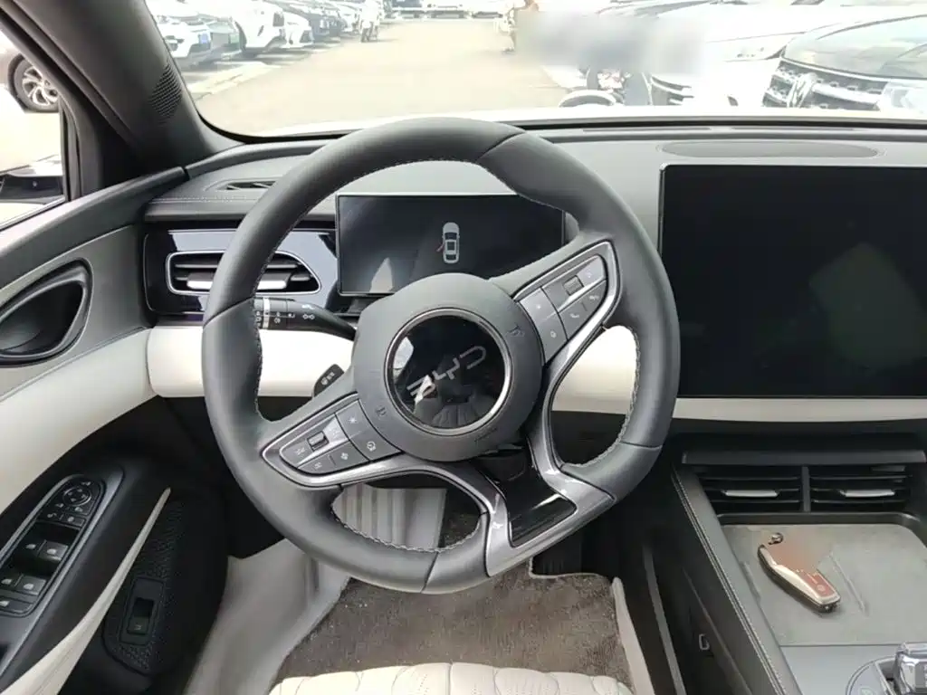 BYD Seal 06 — миниатюра 11