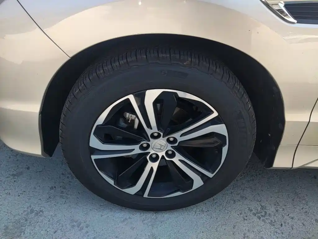 Honda UR-V — миниатюра 23