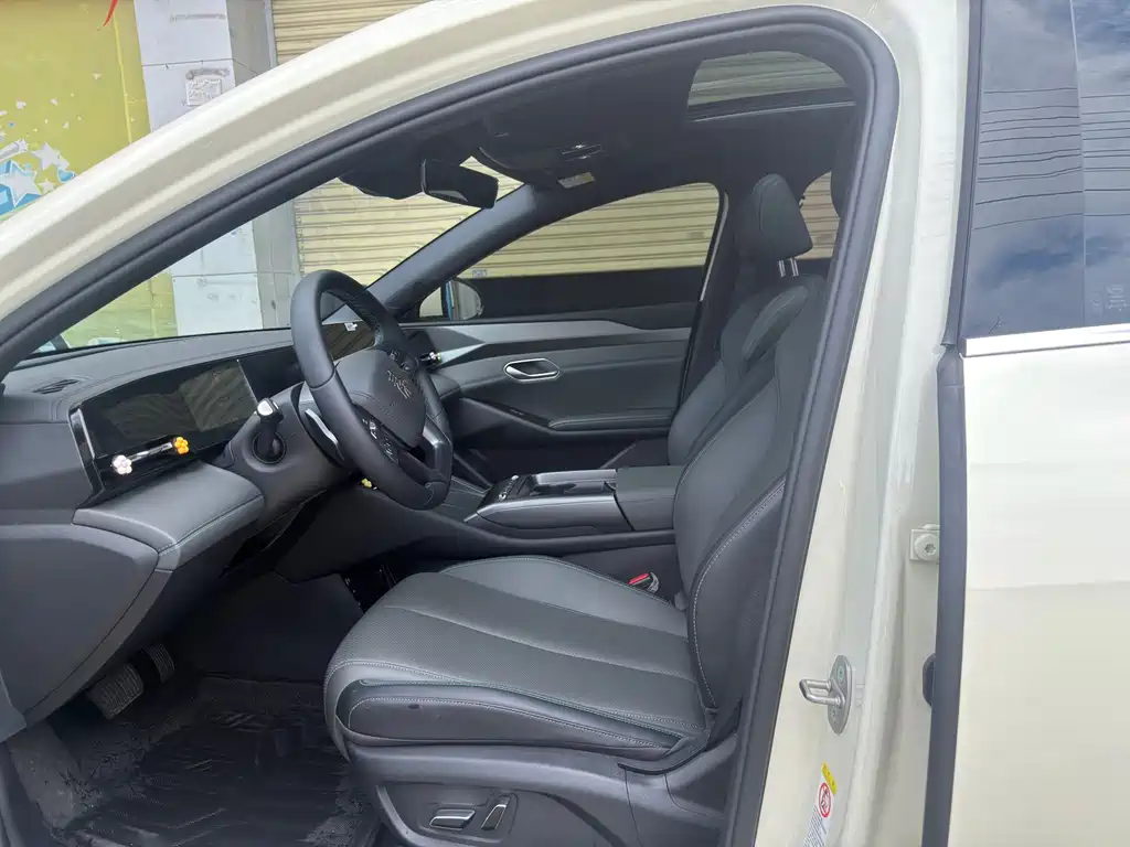 BYD Qin L — миниатюра 4
