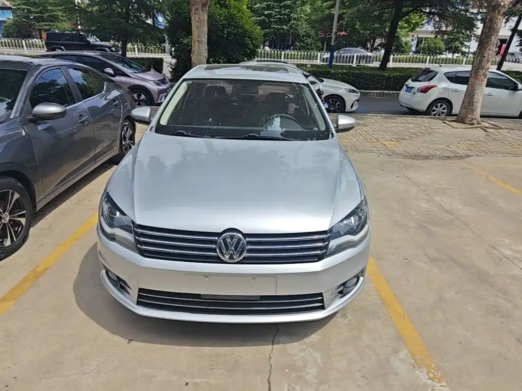 Volkswagen Bora — миниатюра 3
