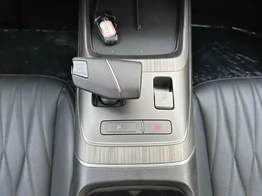 Changan Yida — миниатюра 8
