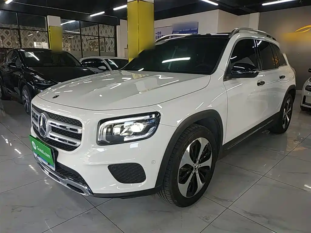 Mercedes-Benz GLB 2021