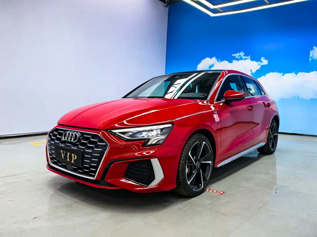 Audi A3 - фото 3