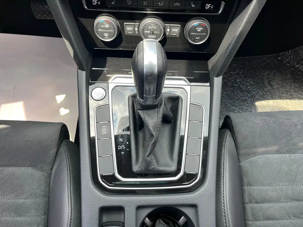Volkswagen Magotan — миниатюра 12