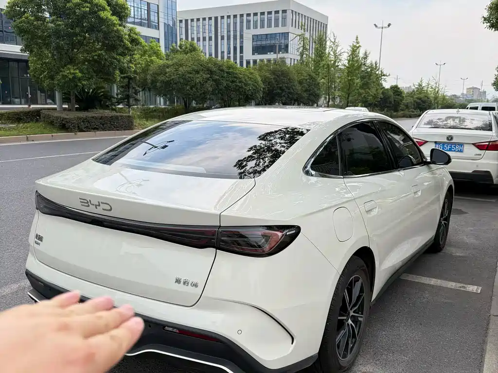 BYD Seal 06 — миниатюра 7