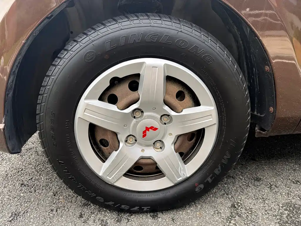 Wuling Hongguang — миниатюра 20