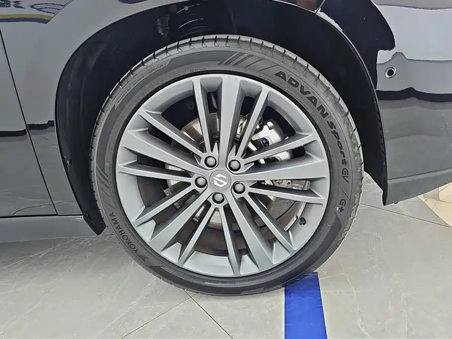 Leapmotor C16 2026 280 6 мест
