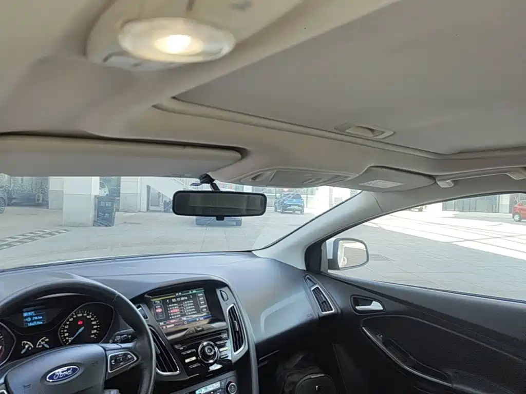 Ford Focus — миниатюра 18