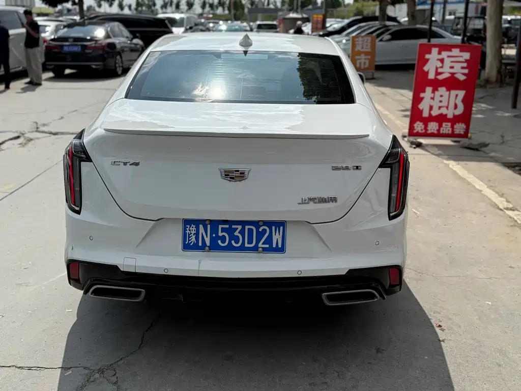 Cadillac CT4 2020 28T Fashion