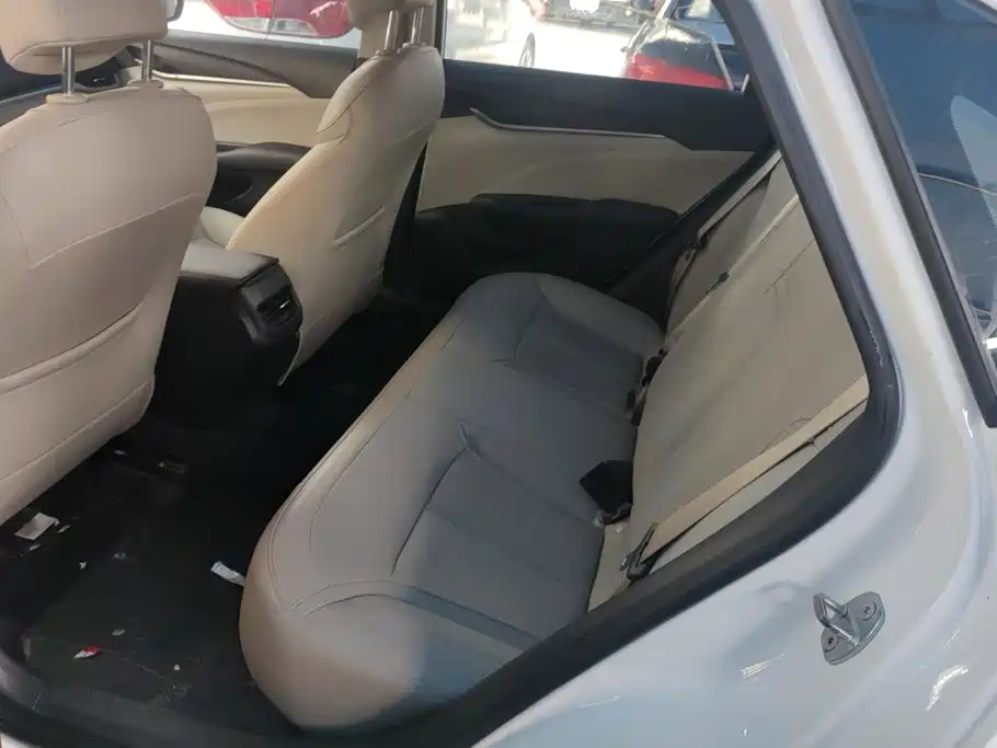 Buick Excelle — миниатюра 11