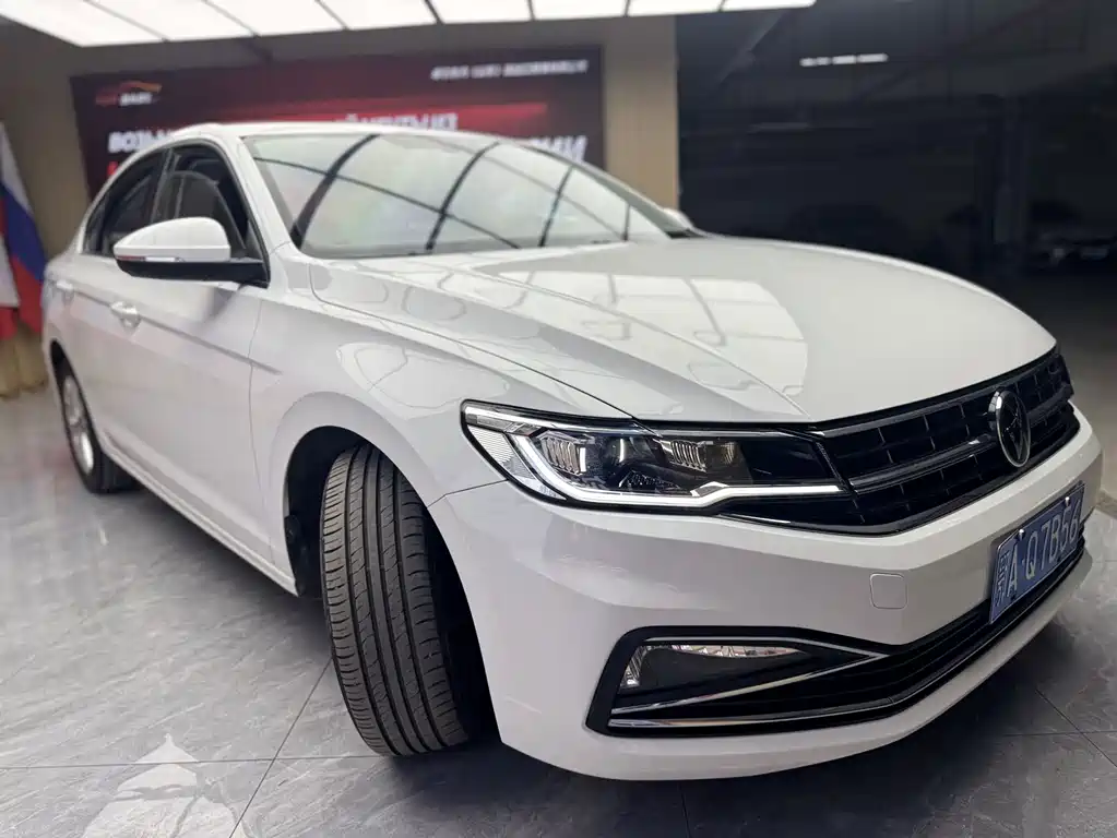 Volkswagen Bora — миниатюра 3