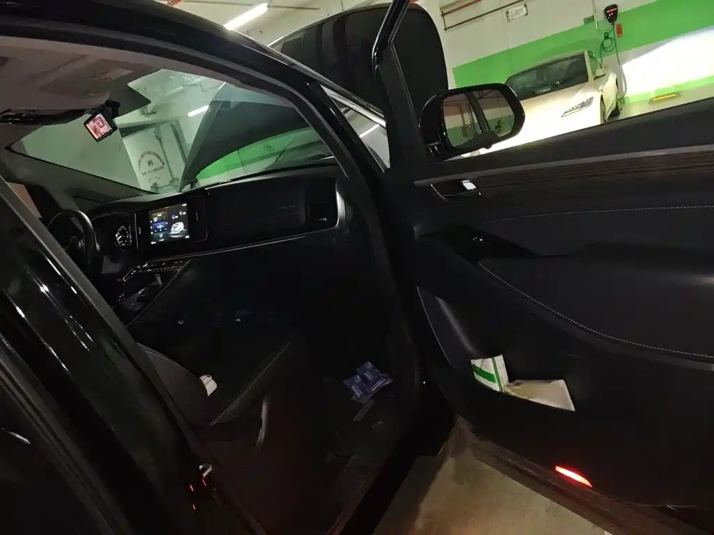 GAC Motor Trumpchi M8 — миниатюра 18