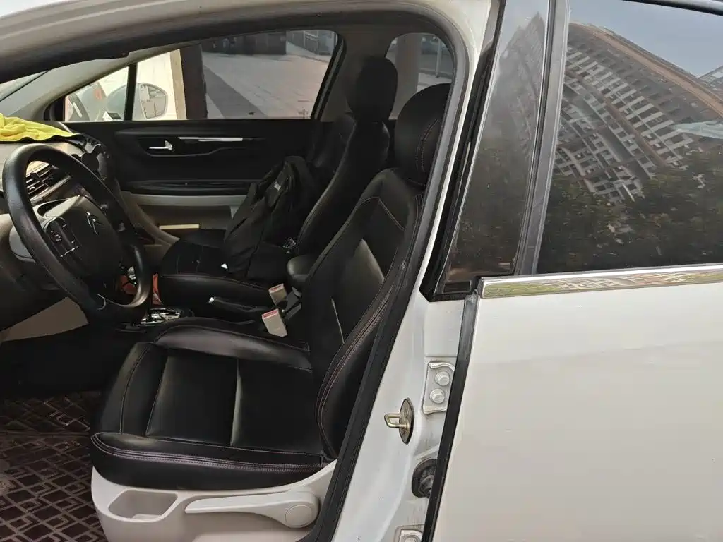 Citroen C-Quatre — миниатюра 16
