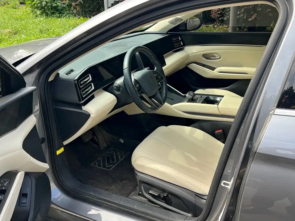 BYD Qin L — миниатюра 8