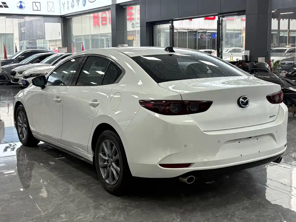 MAZDA 3 ANGKESAILA
