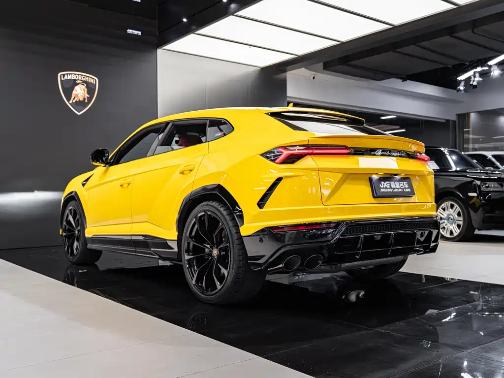 Lamborghini Urus — фотографии объявления, Фото 15