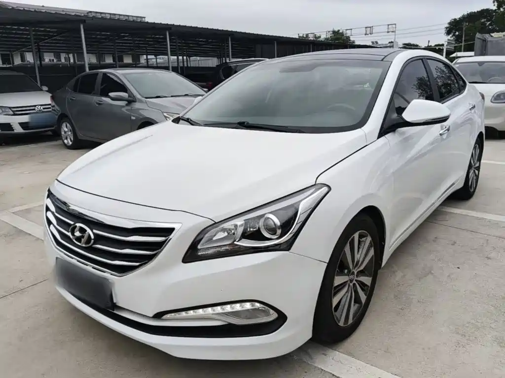 Hyundai Mistra