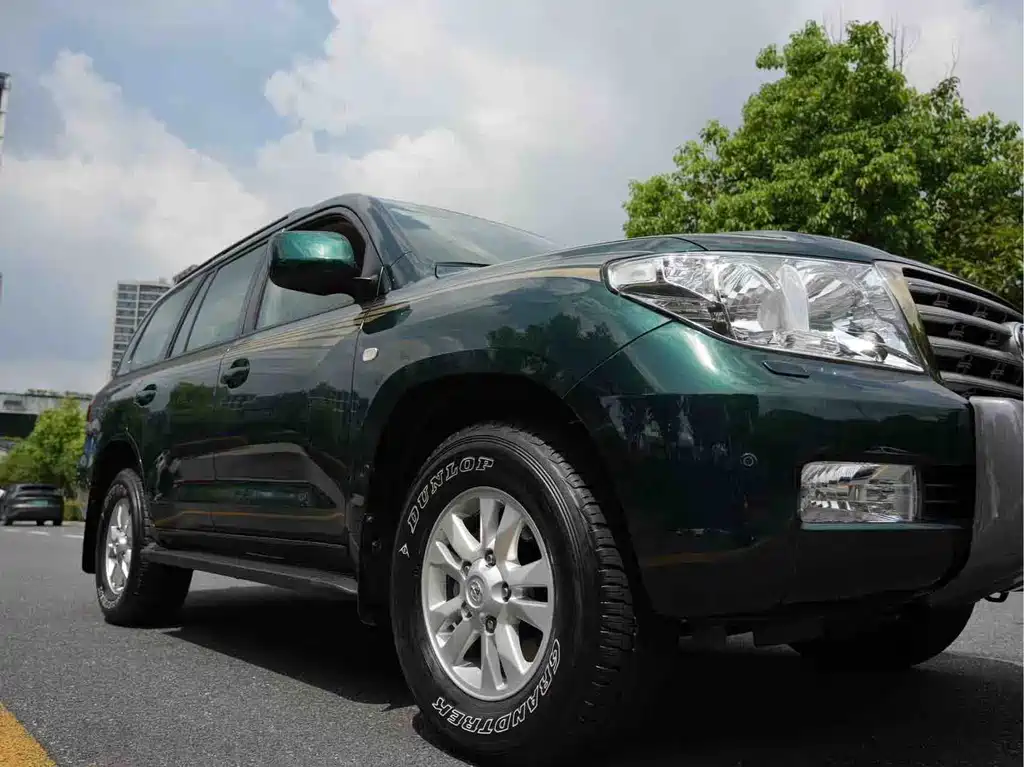 Toyota Land Cruiser — миниатюра 10