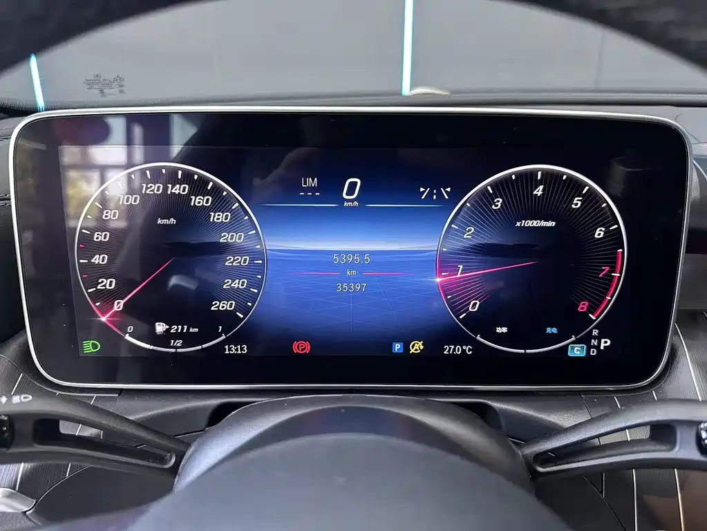 Mercedes-Benz C-Class — миниатюра 12