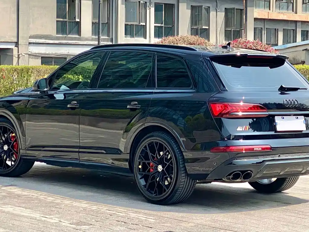 Audi Q7 — миниатюра 2