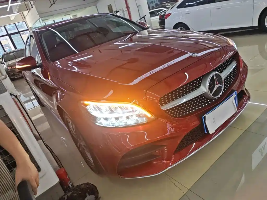 Mercedes-Benz C-Class — миниатюра 4