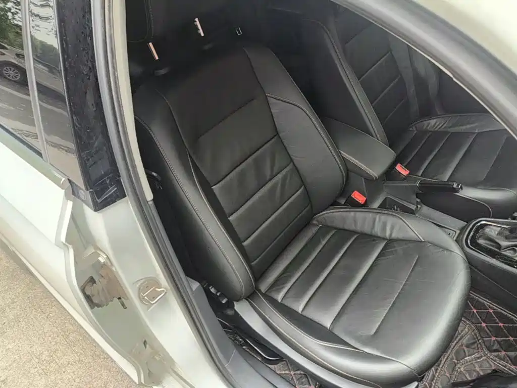 Volkswagen Bora — миниатюра 20