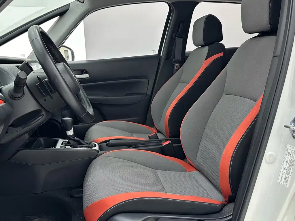 Honda Fit — миниатюра 7