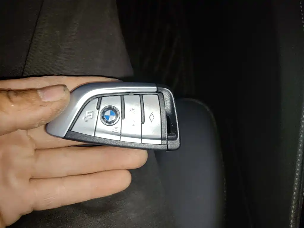 BMW 5 Series (Import) — миниатюра 9