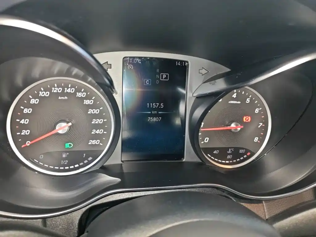 Mercedes-Benz C-Class — миниатюра 12