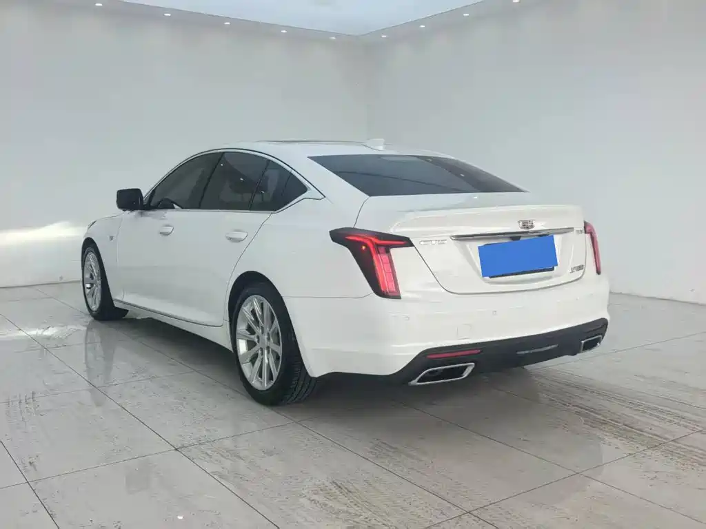 Cadillac CT5 2020 28T Fashion