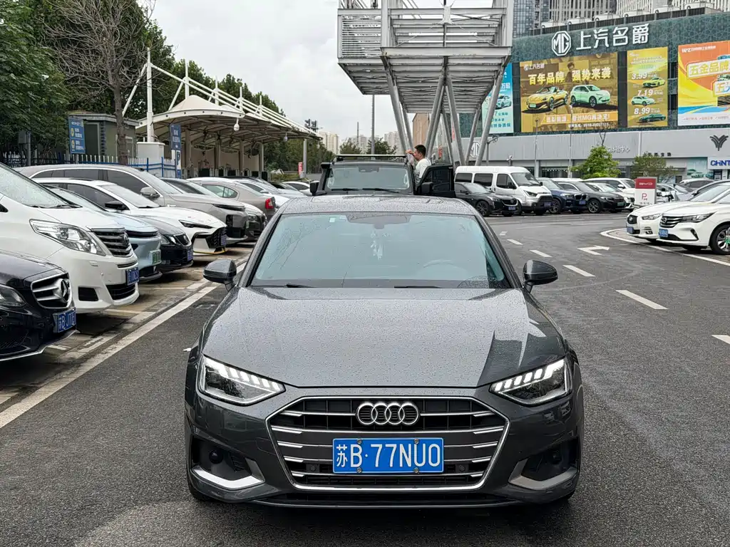 Audi A4L — миниатюра 2