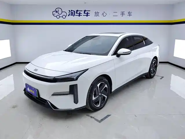 geely-galaxy galaxy-l6