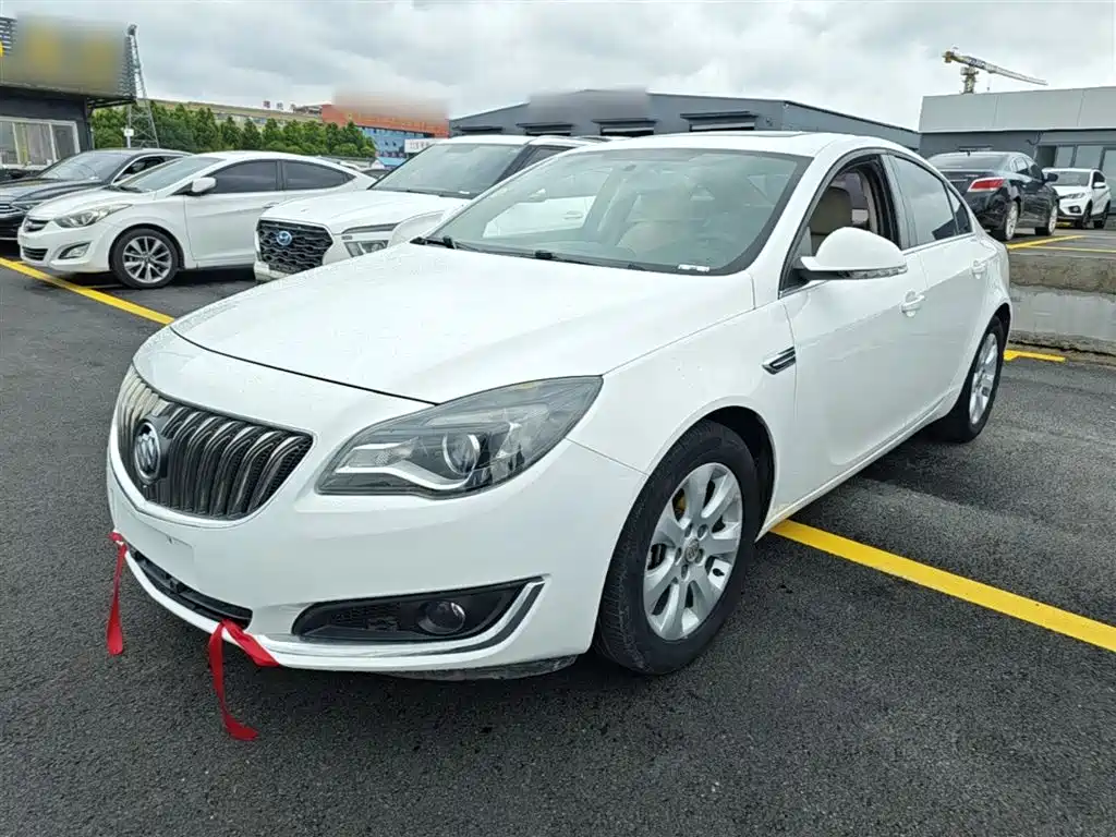 Buick Regal 2016