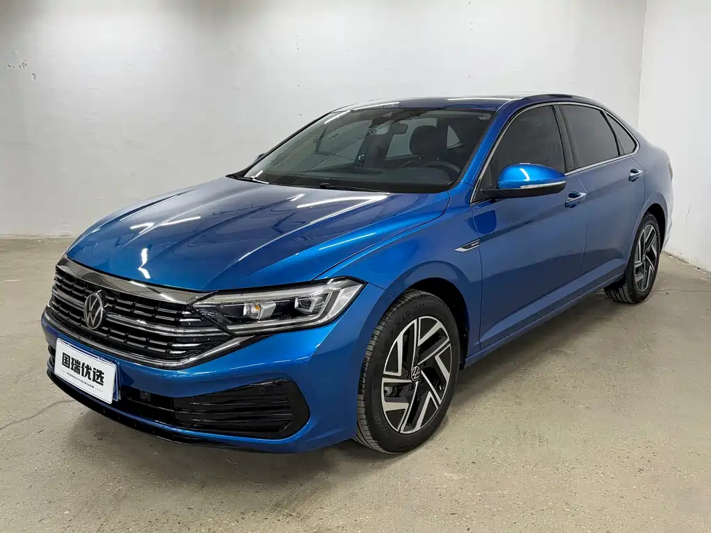 Volkswagen Sagitar 2022
