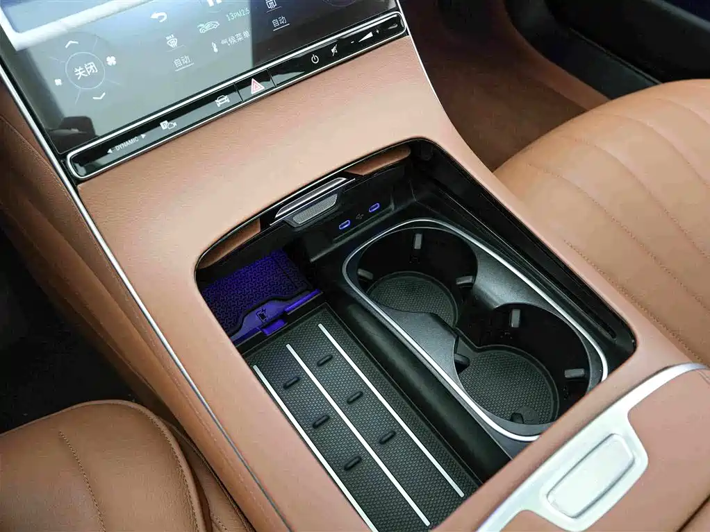 Mercedes-Benz S-Class — миниатюра 10