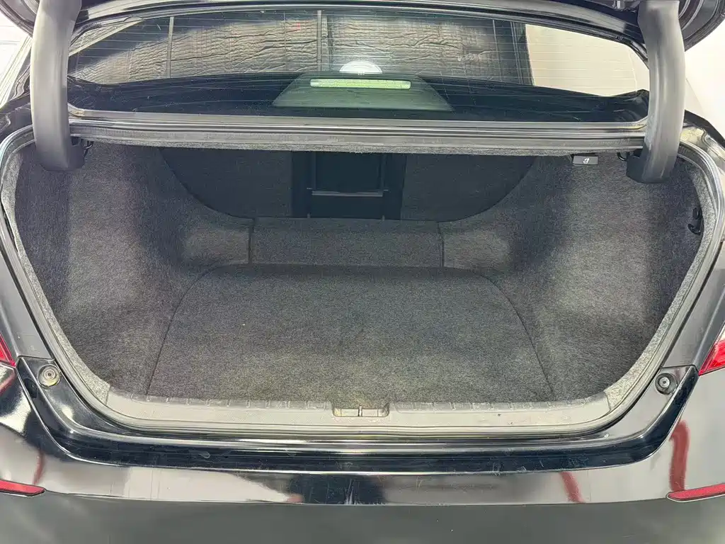 Honda Accord — миниатюра 19