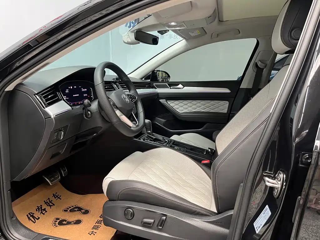Volkswagen Magotan 2023 200 330TSI DSG Luxury