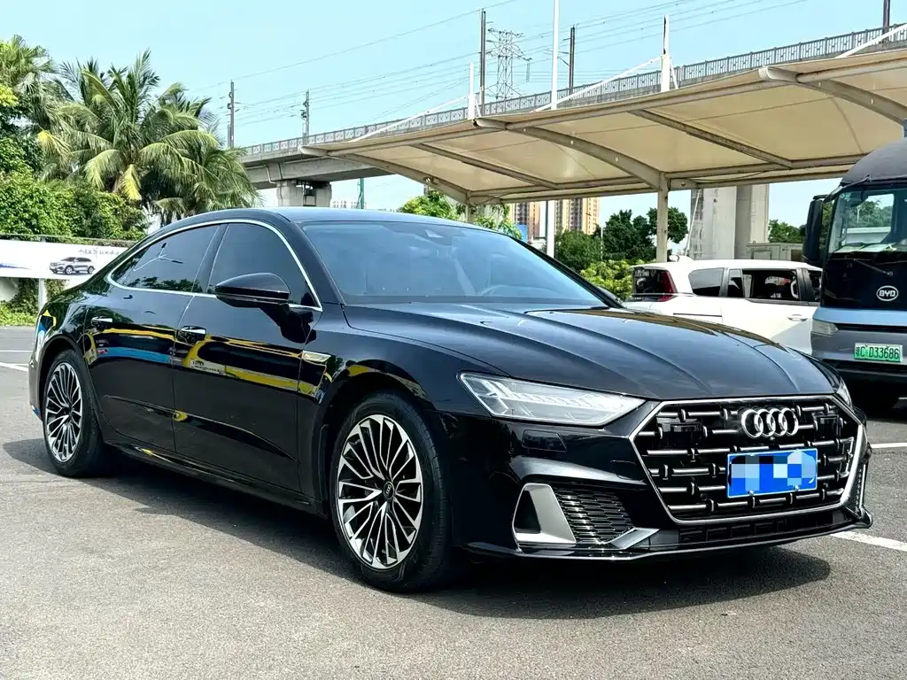Audi A7L 2024 45 TFSI Luxury