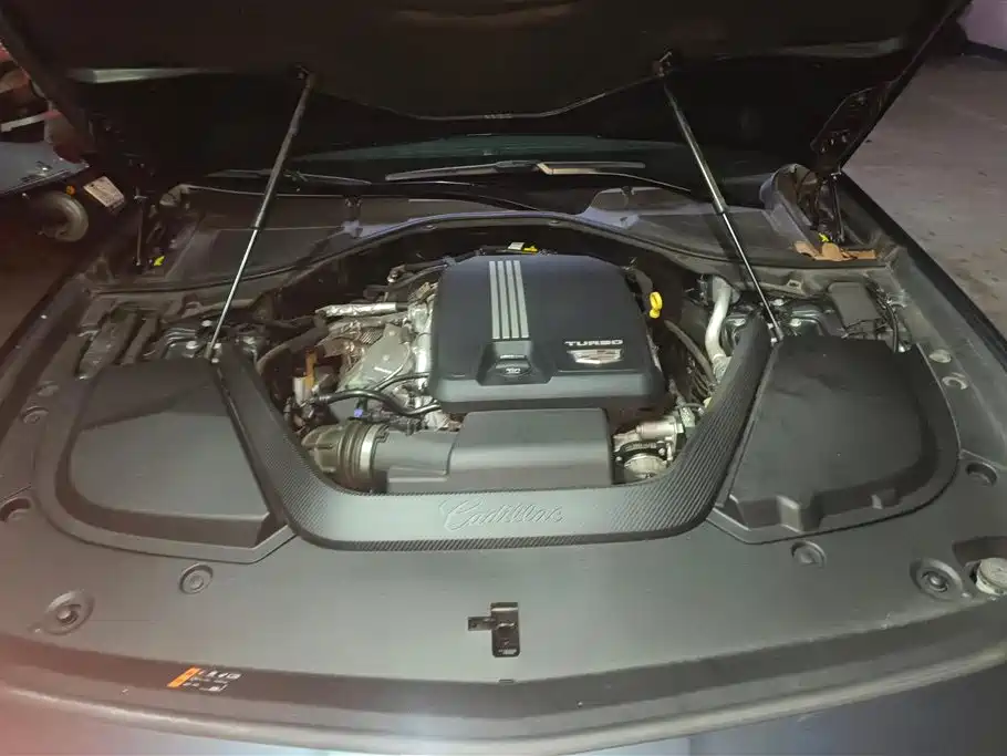 Cadillac CT6 2023 28T