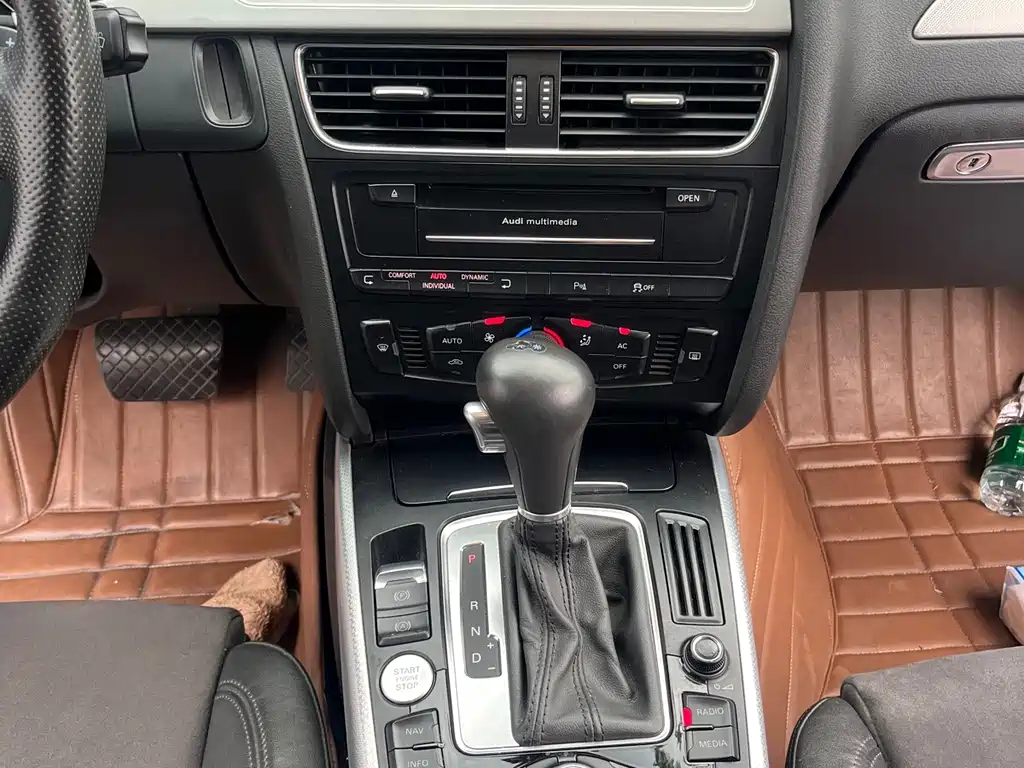 Audi A4L — миниатюра 10