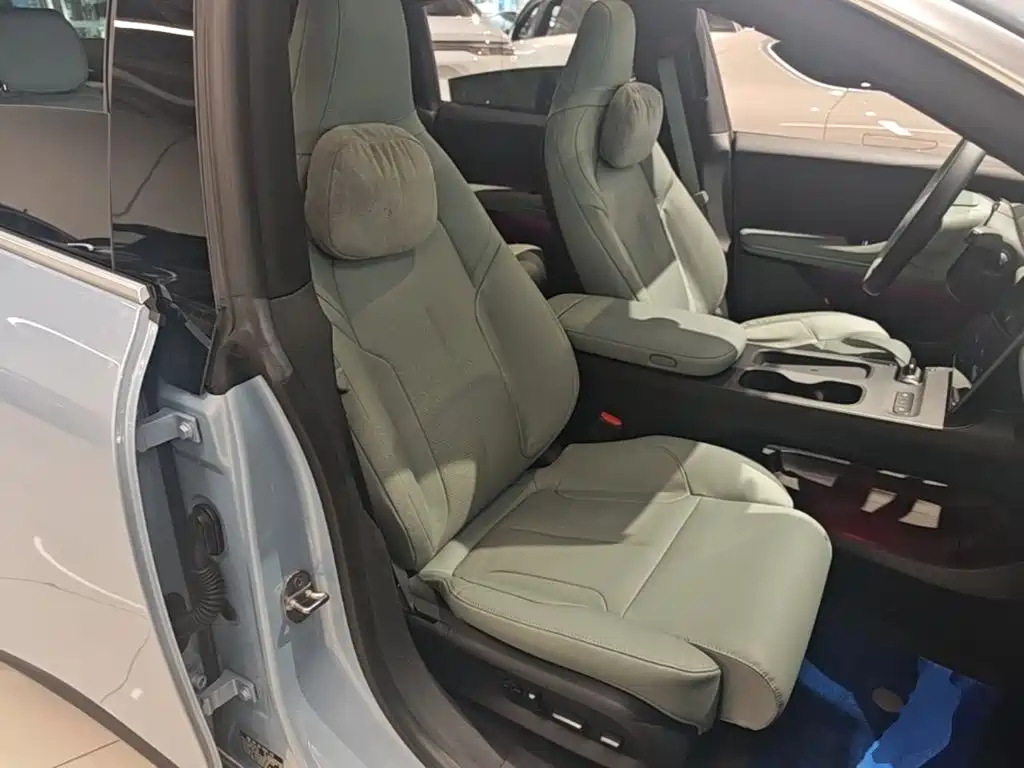 NIO ET5 — миниатюра 25