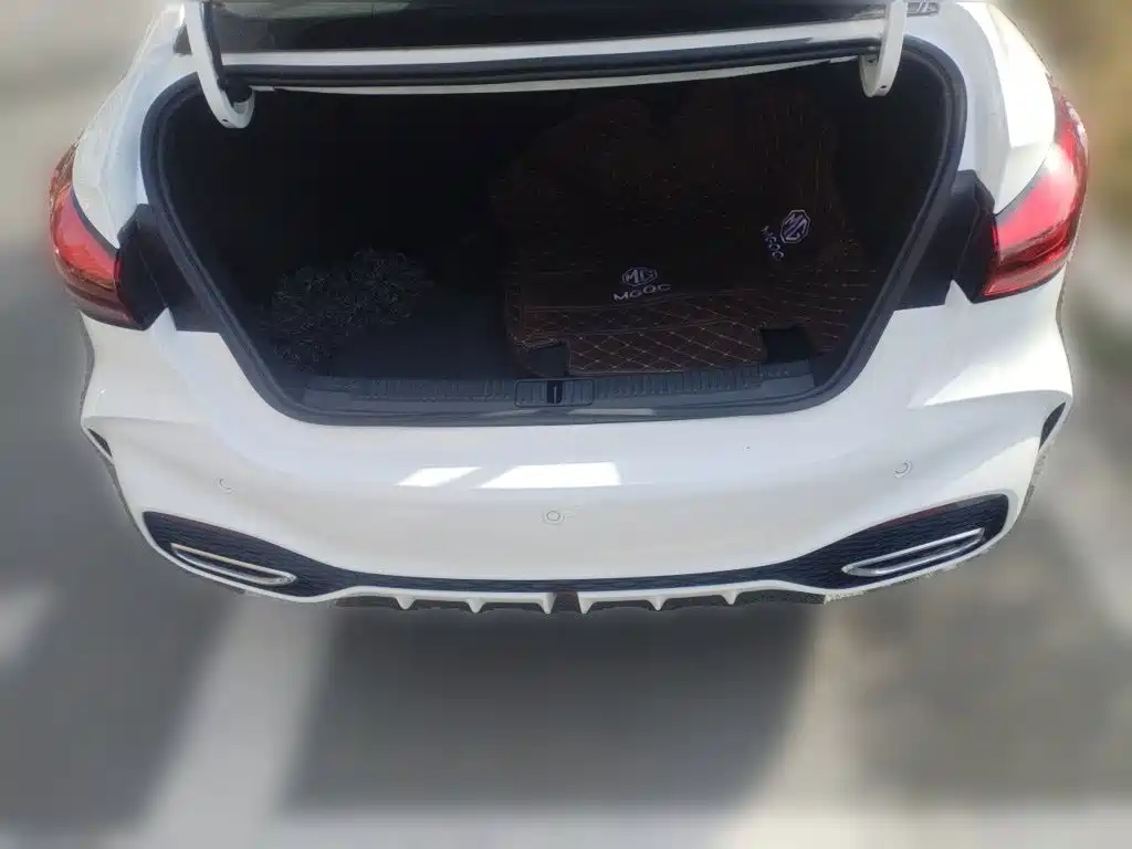 MG MG5 — миниатюра 15